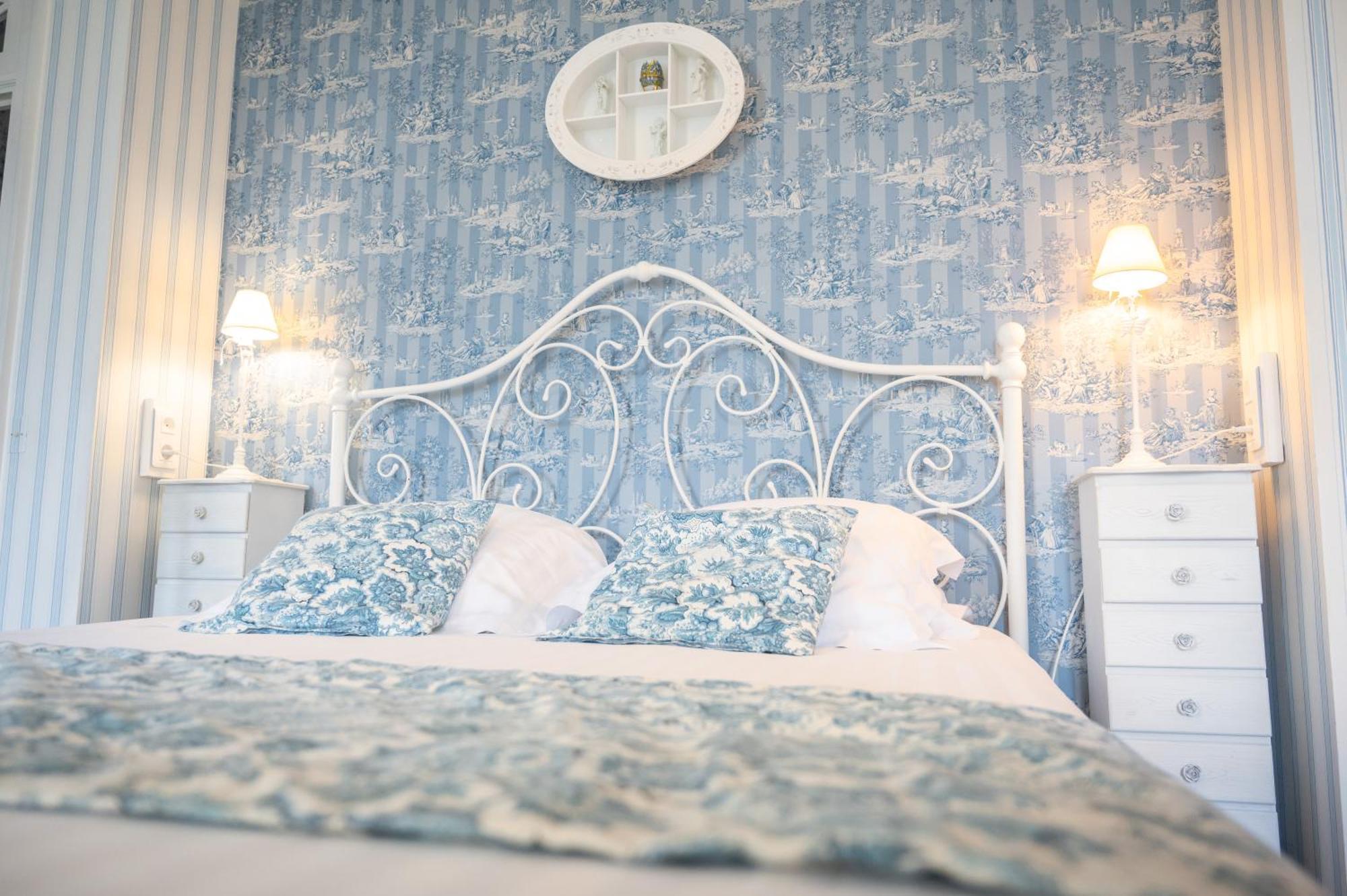 Maison D'Hotes "Les Jardins De Mazamet" Ngoại thất bức ảnh