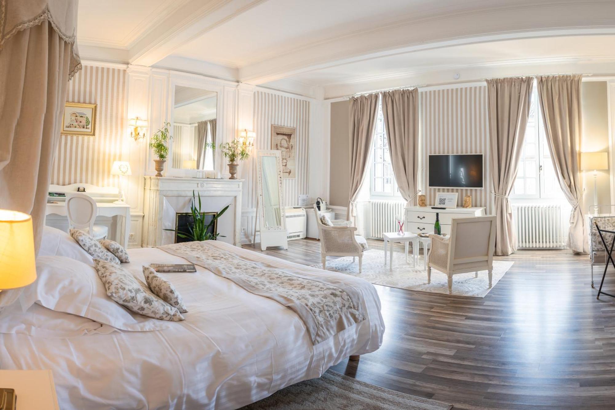 Maison D'Hotes "Les Jardins De Mazamet" Ngoại thất bức ảnh