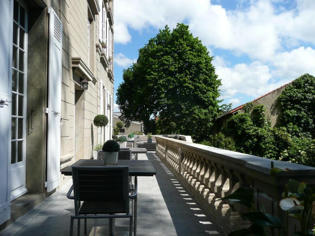 Maison D'Hotes "Les Jardins De Mazamet" Ngoại thất bức ảnh