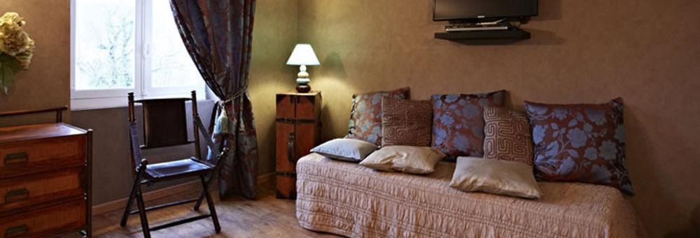 Maison D'Hotes "Les Jardins De Mazamet" Ngoại thất bức ảnh